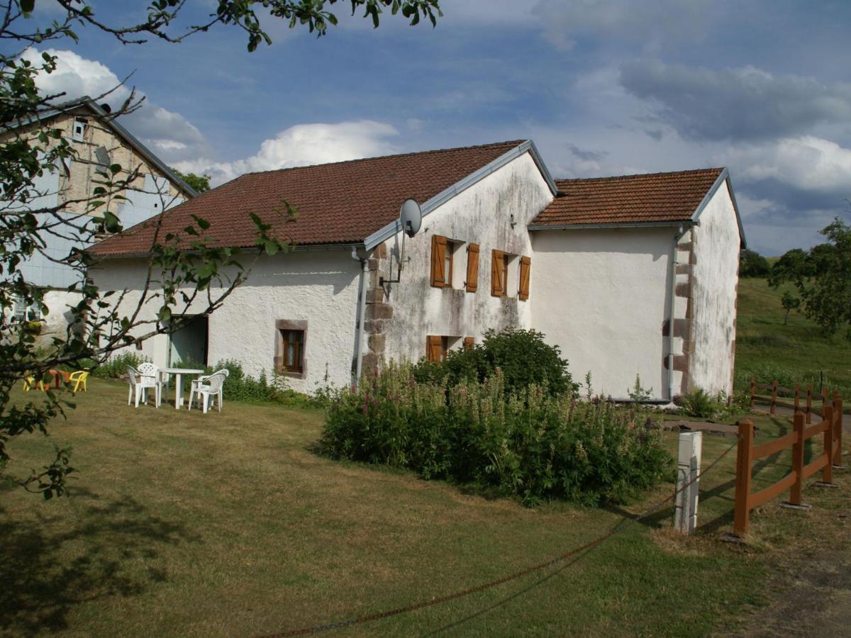 Spacious Holiday Home Near The Forest Esmoulieres Esterno foto