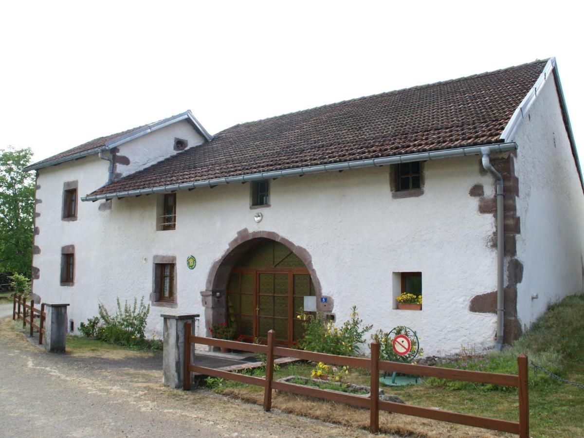Spacious Holiday Home Near The Forest Esmoulieres Camera foto